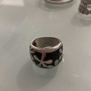 Thick silver ring